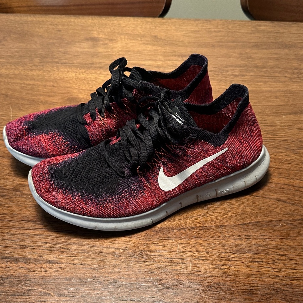 Nike Black, Red, and pink Knit Sneakers Girls